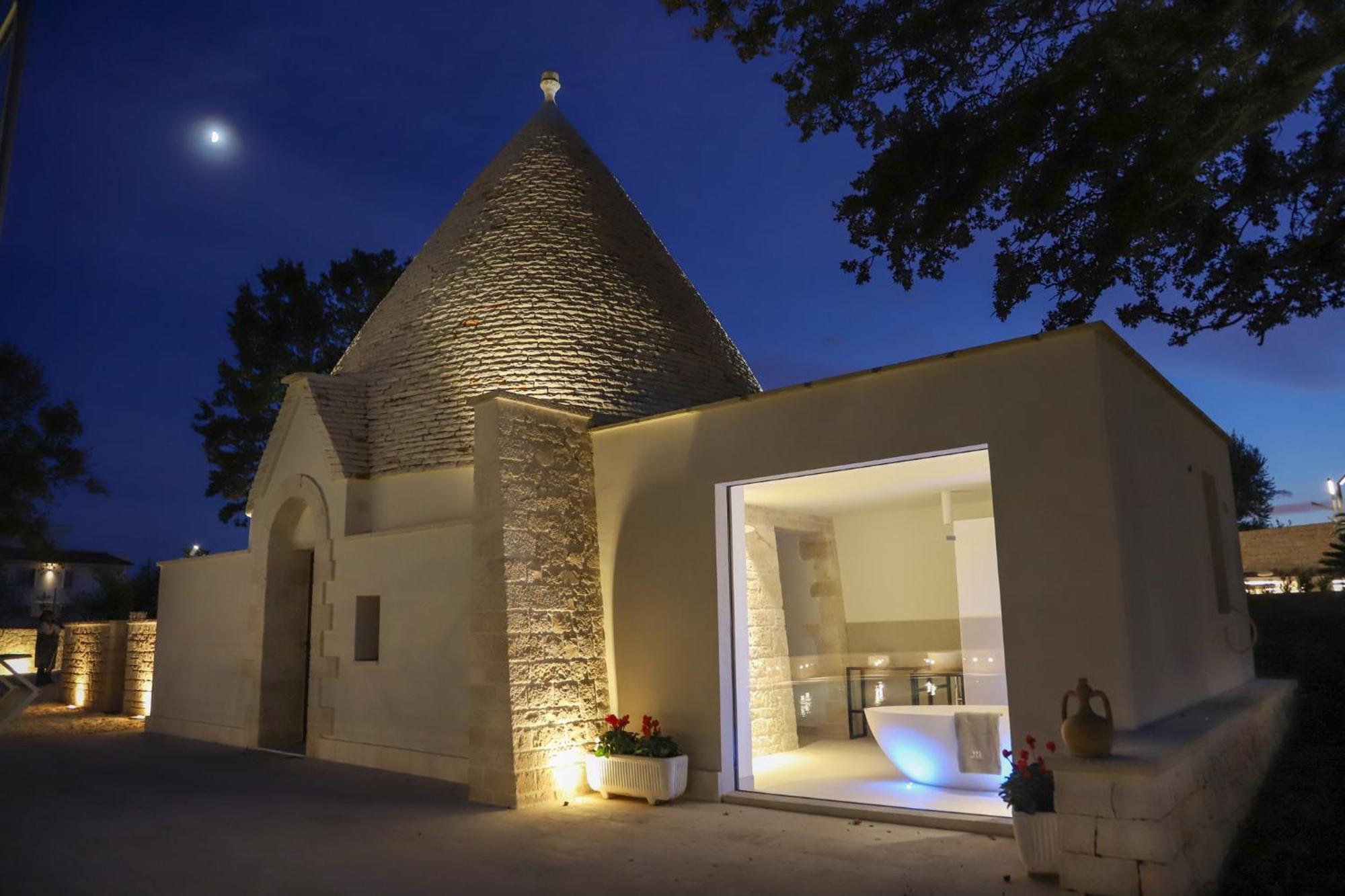 Td Trullo Roverella Charming Trullo With Pool Castellana Grotte Luaran gambar